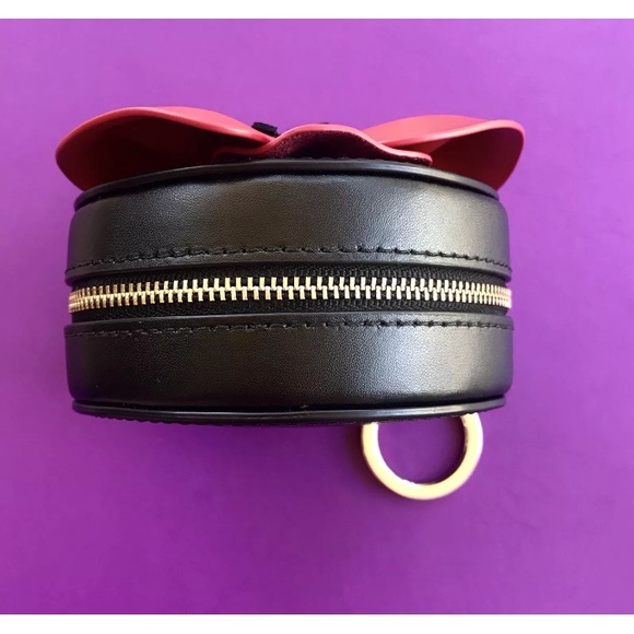 SOLD/Authentic Kate Spade OohLa-La Flower coin/Key - Picture 13 of 14